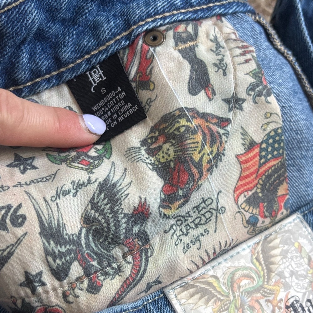 Ed Hardy Blue Denim Shorts with White Script and Multicolor Tattoo Heart - Picture 5 of 5